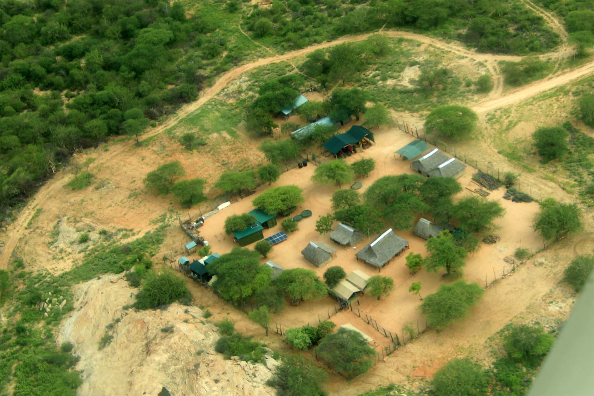 5426 luchtfoto Kampi ya Simba